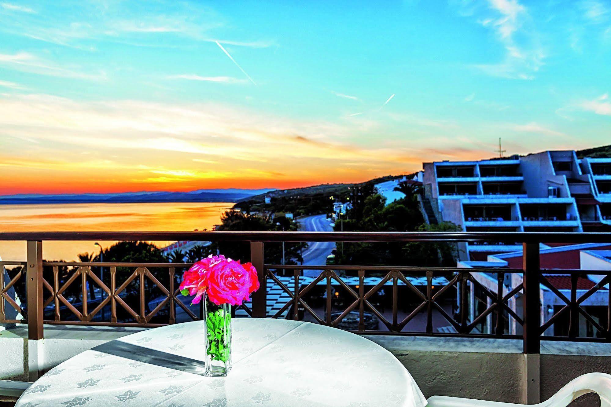 Xenios Theoxenia 4*